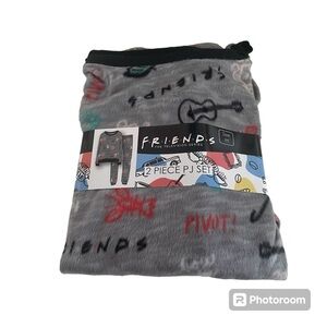 Friends 2 Piece Pajama Set
